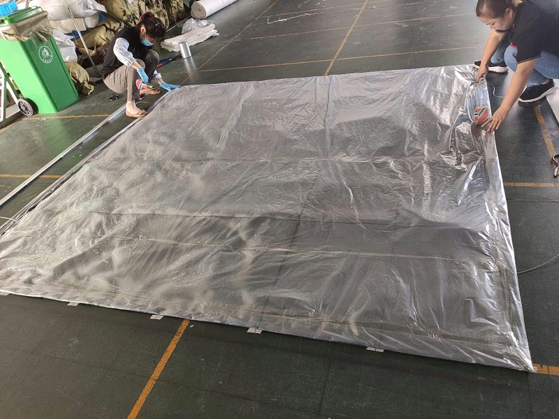 防火卷簾門簾布製作（zuò）中